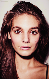 Caitlin Stasey ECTloHXD