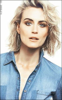 Taylor Schilling EPAZOxO3