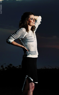 Stana Katic EQ34qhz5