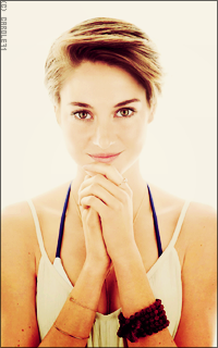 Shailene Woodley ESXl4vMe