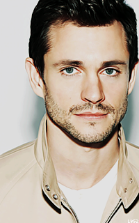 Hugh Dancy EYKj9vhw