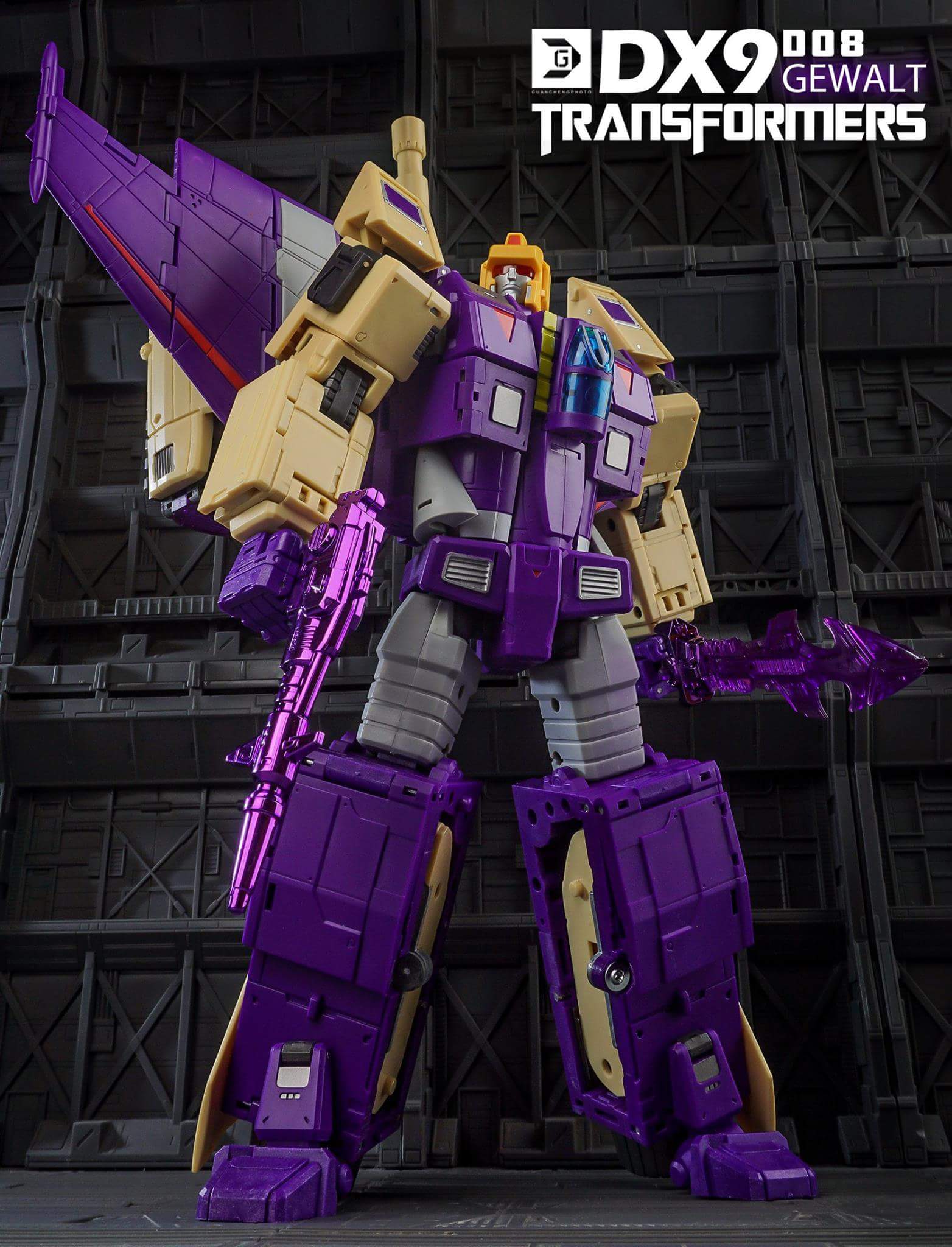 [Masterpiece Tiers] DX9 TOYS D-08 GEWALT aka BLITZWING - Sortie Juillet 2016 - Page 2 EZqn4w47