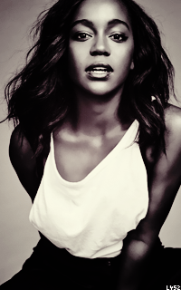 Aja Naomi King GDLsujpr