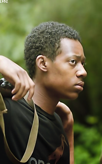 Tyler James Williams GEJlc5sc