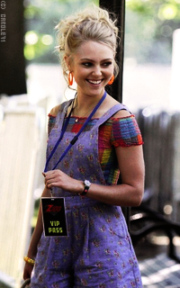 Annasophia Robb GkKbn1h3