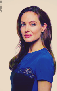 Angelina Jolie Gv4tV3uM