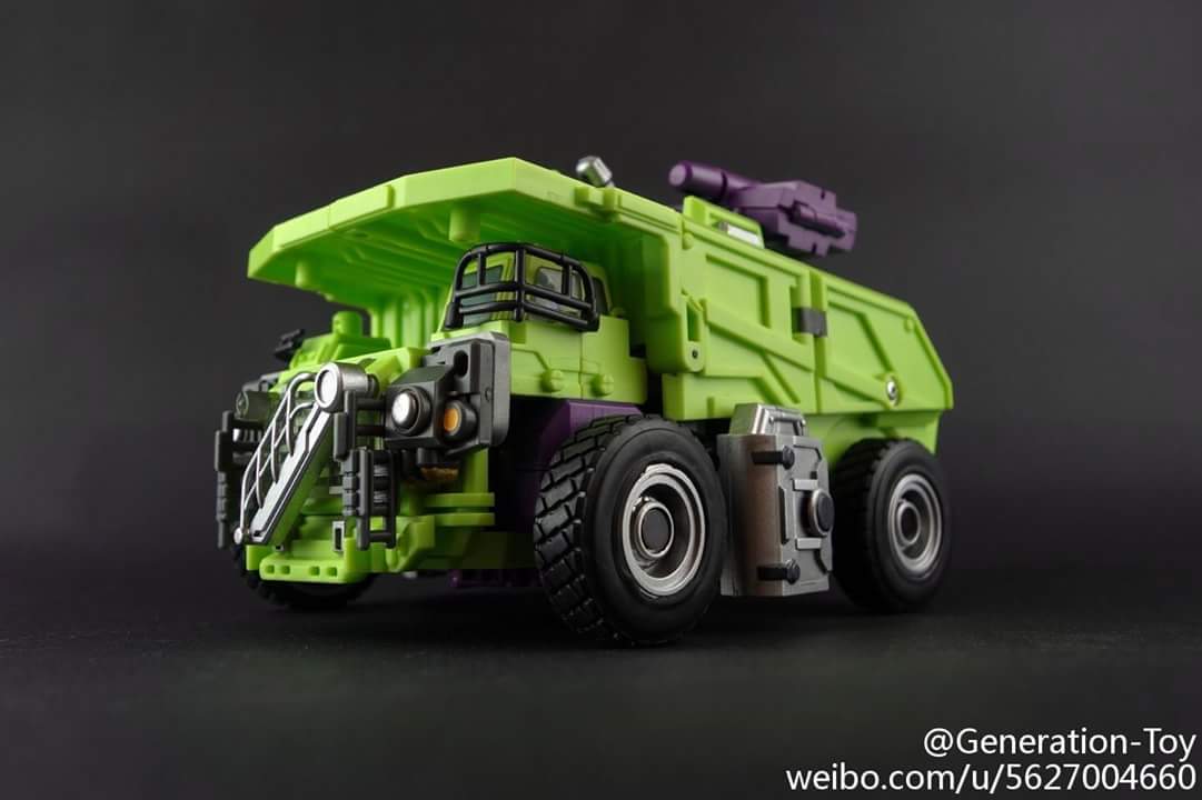 [Combiners Tiers] GENERATION-TOY GRAVITY BUILDER aka DEVASTATOR - Sortie 2015-2016 - Page 11 HKfNnjTW