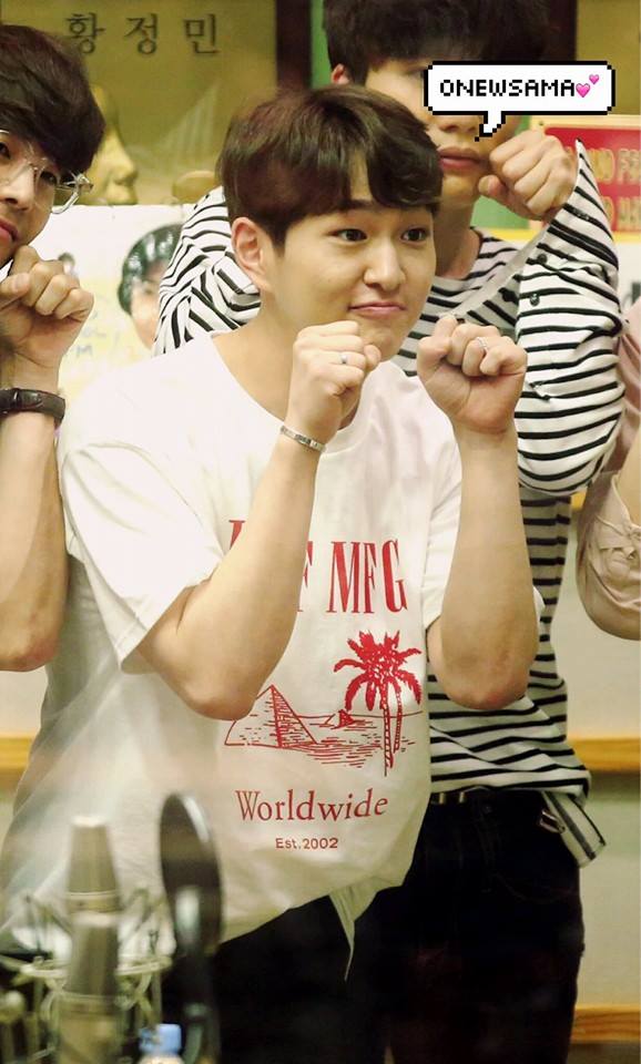 [IMG/160705] Onew @ DJ Especial - KBS Sukira Kiss The Radio I4nvdTN3