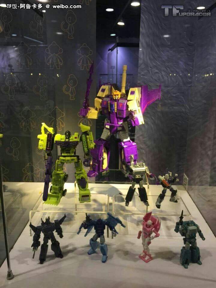 [Masterpiece Tiers] DX9 TOYS D-08 GEWALT aka BLITZWING - Sortie Juillet 2016 IIFtCr8a