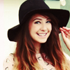 Zoe "Zoella" Sugg  IXU0eese