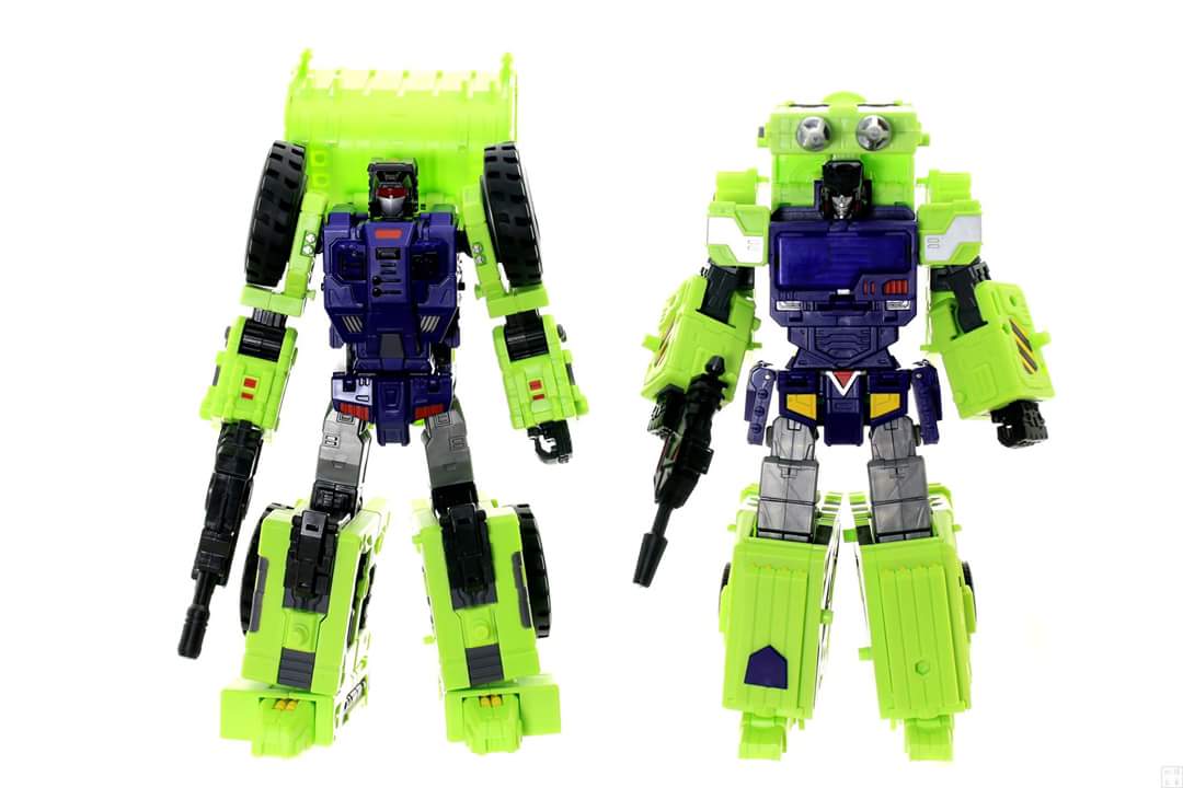 [Combiners Tiers] TOYWORLD TW-C CONSTRUCTOR aka DEVASTATOR - Sortie 2016 - Page 10 Ia7ofuRr