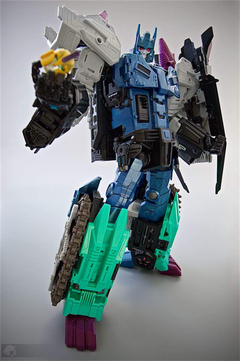 [Mastermind Creations] Produit Tiers - R-17 Carnifex - aka Overlord (TF Masterforce) - Page 3 IkObQ8wN