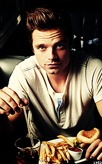 Sebastian Stan Iz1aLDiF