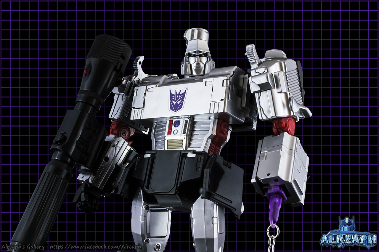 [Masterpiece Tiers] X-TRANSBOTS MX-1 APOLLYON aka MEGATRON - Sortie Mai 2015 - Page 3 JNqhVXoL