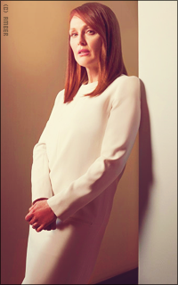 Julianne Moore JP1f7Slb