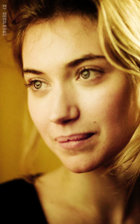 Imogen Poots KFP8N4ls