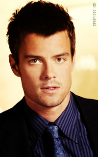 Josh Duhamel KUtaQOuh