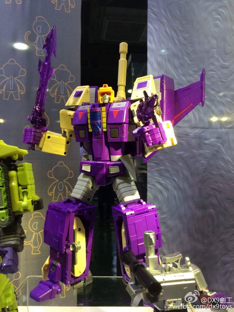 [Masterpiece Tiers] DX9 TOYS D-08 GEWALT aka BLITZWING - Sortie Juillet 2016 Ku0IqPId