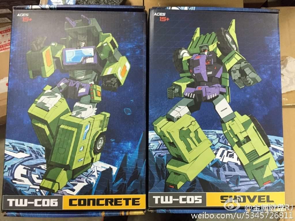 [Toyworld] Produit Tiers - Jouet TW-C Constructor aka Devastator/Dévastateur (Version vert G1 et jaune G2) - Page 5 KyqurXgw