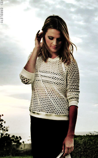 Stana Katic LKtobYeX