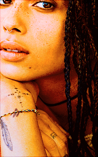 Zoé Kravitz. MM9RAwEI