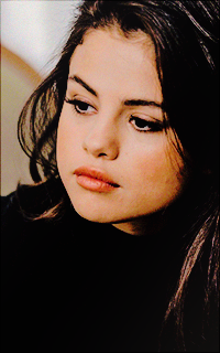 Selena Gomez MpUAcpC2