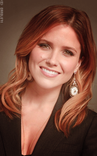 Sophia Bush MsM5LKNh