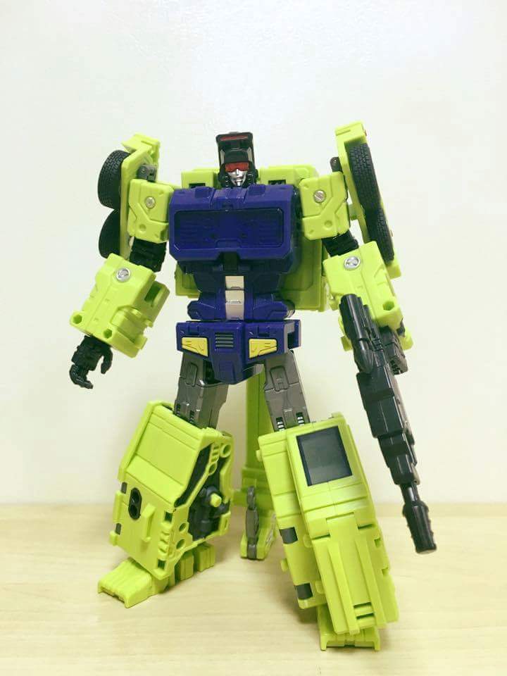 [Combiners Tiers] TOYWORLD TW-C CONSTRUCTOR aka DEVASTATOR - Sortie 2016 - Page 15 N54116a5