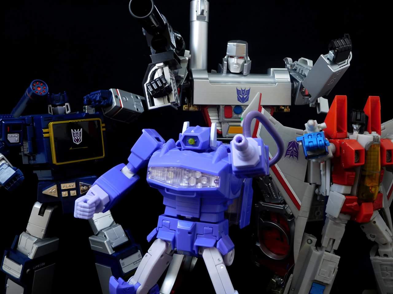 [Masterpiece] MP-29 Shockwave/Onde de Choc - Page 3 NGZlPsJY