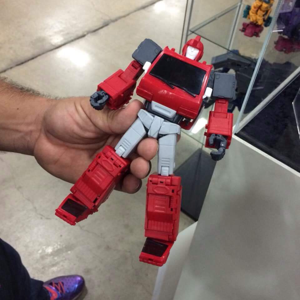 [Masterpiece Tiers] VOODOO ROBOTS ANIMUS aka IRONHIDE - Sortie ??? - Page 2 OQMM1tHO