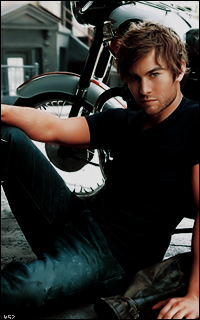 Chace Crawford OUAMe3xD