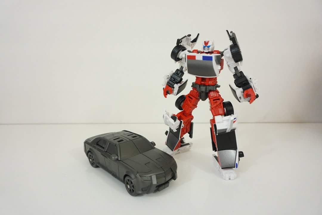 [MakeToys] Produit Tiers - Gamme MT - Basé sur les BD TF d'IDW - Page 9 Otb8dPmm