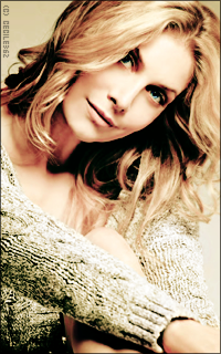 Elizabeth Mitchell PVQmkRLC