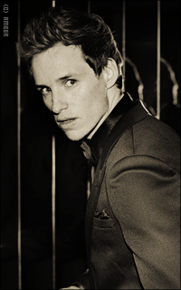 Eddie Redmayne PoxR2qiC