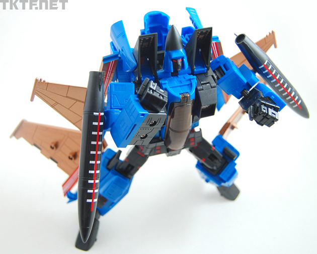 [Masterpiece Tiers] IGEAR PP03E ELEGY aka DIRGE - Sortie Juillet 2011 Q2NpPmYC