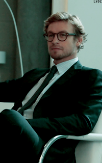 Simon Baker QAyWllca