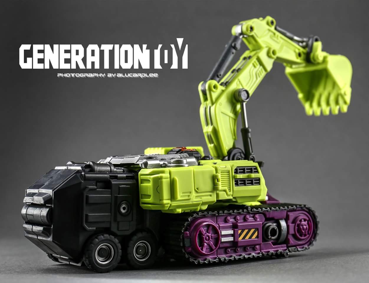 [Generation Toy] Produit Tiers - Jouets TF de la gamme GT - des BD TF d'IDW - Page 3 QR3Oloj1