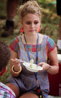 Annasophia Robb RAcH3oYf