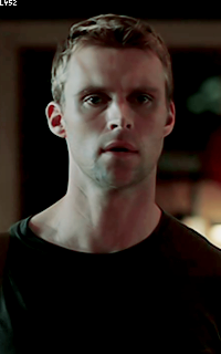 Jesse Spencer S1uqHowg