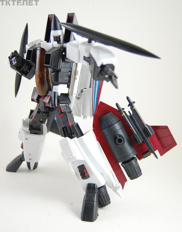 [Masterpiece Tiers] IGEAR PP03J JET aka RAMJET- Sortie Mai 2011 S91RElYC