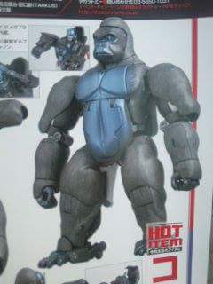 [Masterpiece] MP-32, MP-38 Optimus Primal et MP-38+ Burning Convoy (Beast Wars) - Page 2 SYAec2N8