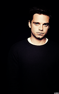 Sebastian Stan Sb20YqLS