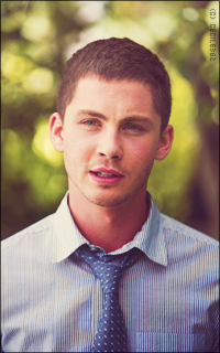 Logan Lerman T78ATZvS