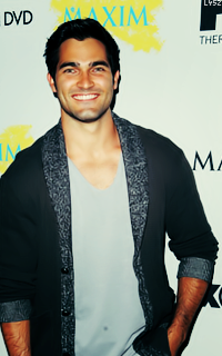 Tyler Hoechlin TF9AMXYF