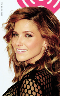 Sophia Bush THcjlpj4