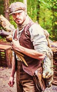 richard madden TR2X2gI6