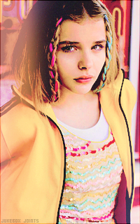 Chloe Moretz TnLXoNll