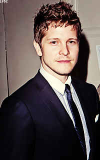 Matt Czuchry U05emAlK