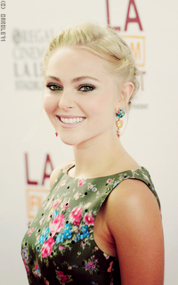 Annasophia Robb U8nRBcnx