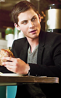 Logan Lerman UFHKurTv